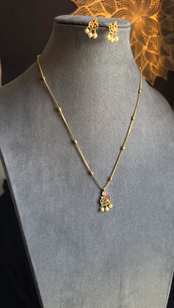 Dainty swan Pendant Pearl Necklace set - BUDGET