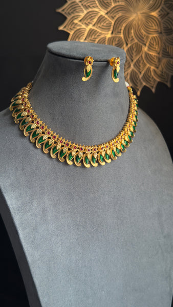 Palakka Kerala Manga palakka Neckpiece- Vine Gold South Indian jewelry Necklace Set -  - TRADITIONAL