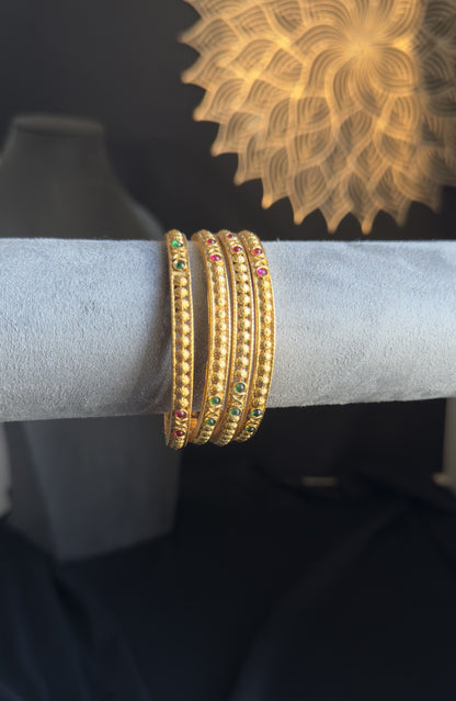 Set of 4 Dainty Simple Antique Gold South Indian Bangle - TRADITIONAL
