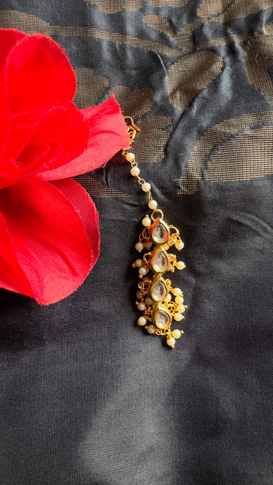 Dainty Pearl Kundan Meenakari Forehead Jewelry - TIKKA