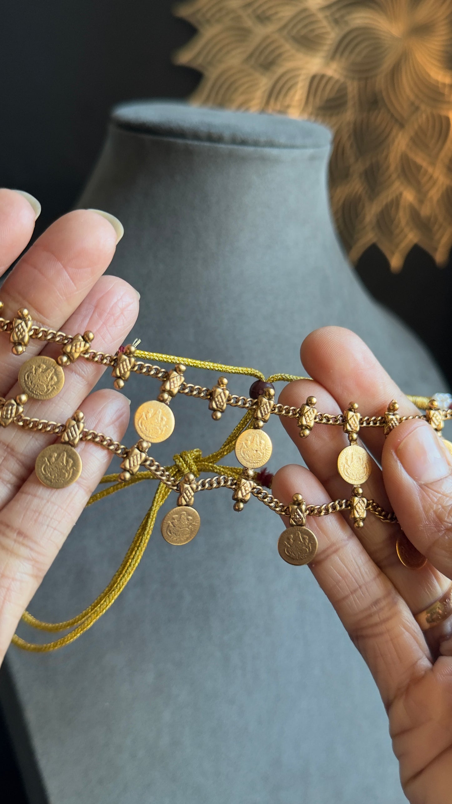 Kasu Coin Choker Necklace Set with Earrings | South Indian Kasu Mala | Temple Jewellery Lakshmi| Traditional Necklace