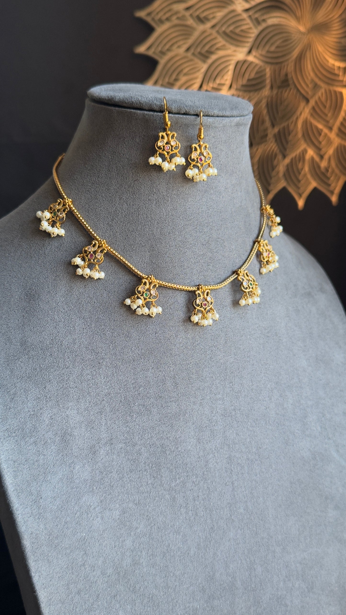 Unique Multi Pendant Drops Kemp Necklace Set - FUSION