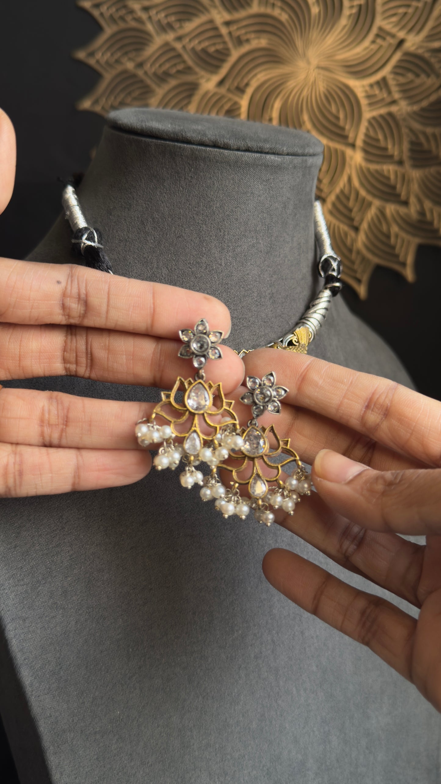 Pretty Dual Tone Silver-plated Choker Set - FUSION