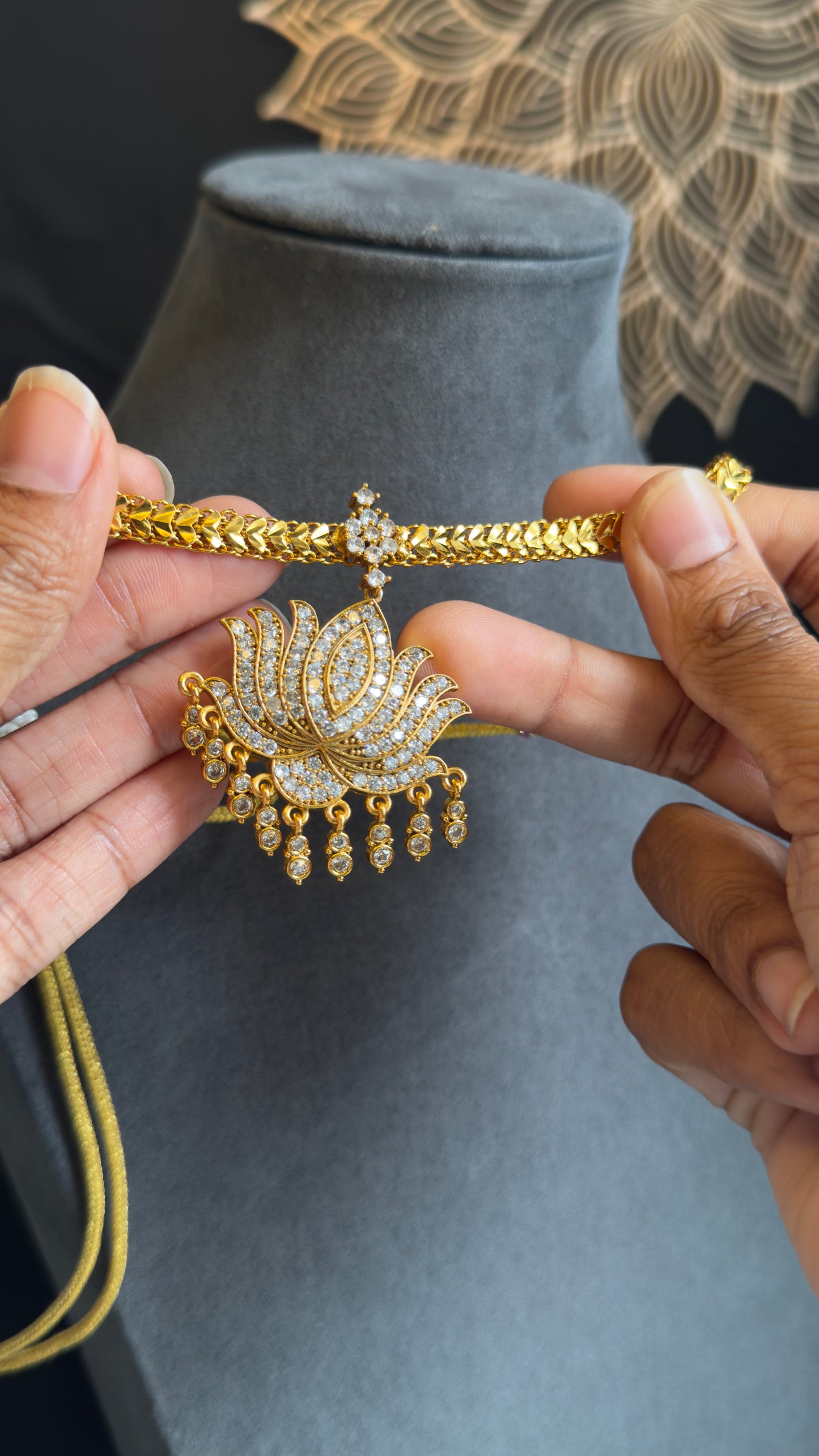 Lotus Kemp Atigai Set with Danglers - South Indian Necklace