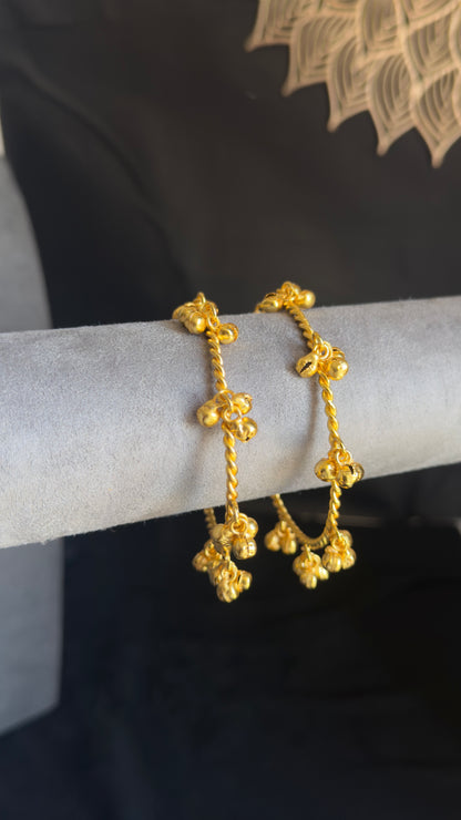 Adjustable pair of Gunguroo Bangle Antique indian jewelry - TRADITIONAL