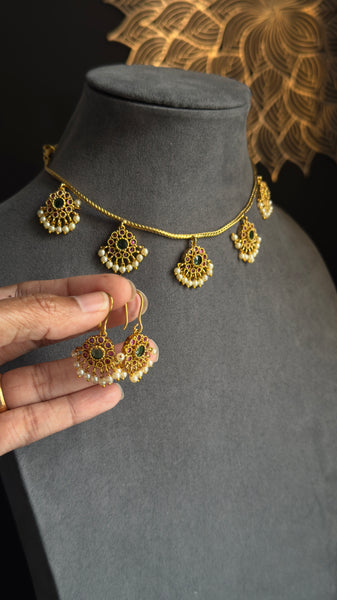 Ruby Gold necklace and hook earrings 