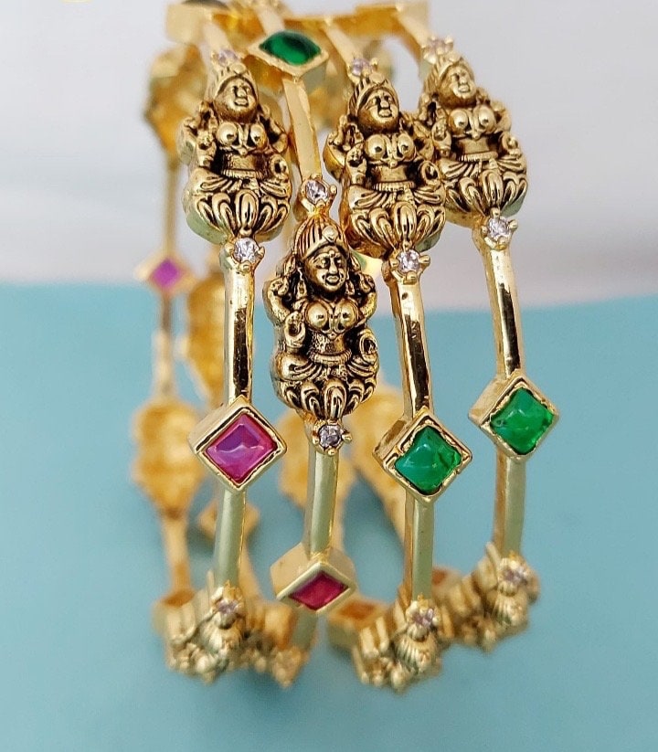 PANOPLY Antique Lakshmi kemp bangle Ganthan kada kangan//South Indian jewellery/temple jewellery/traditional jewel/Indian bangle for